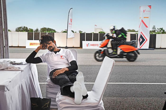 Feature: Smashing a Guinness World Records Title on a Vida V1 Pro